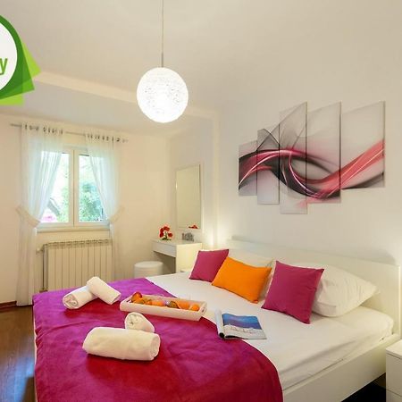 Leona & Borna'S Central Lapad Suites Ragusa Esterno foto