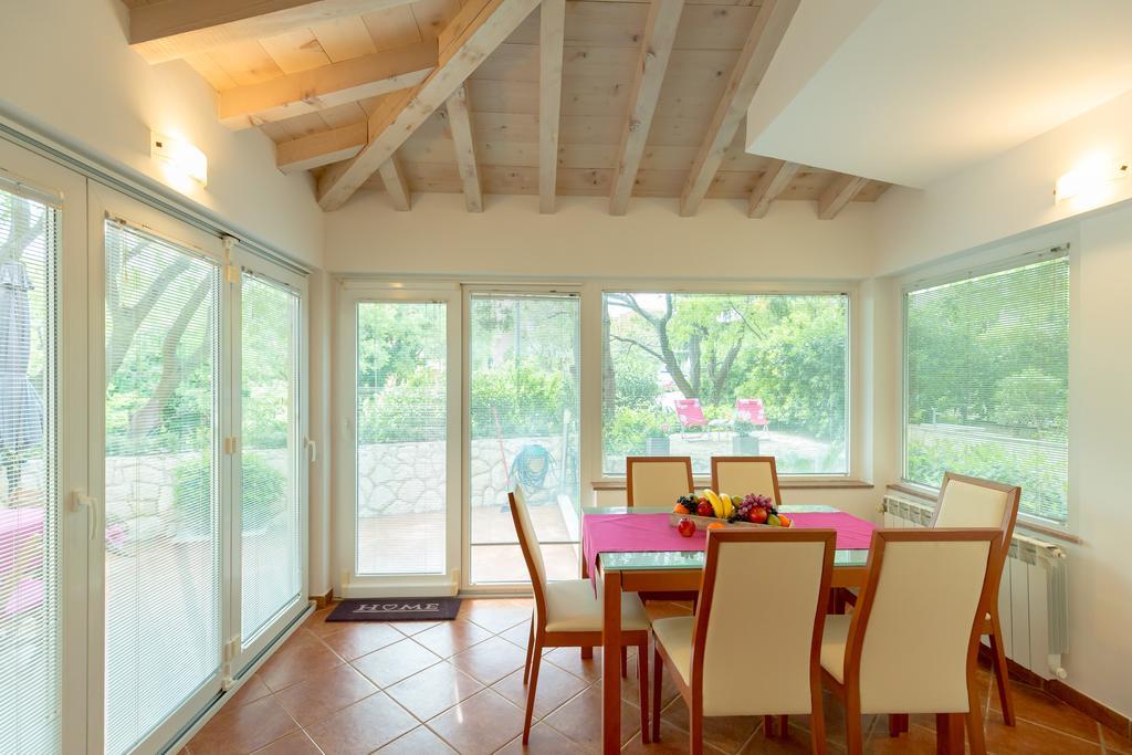 Leona & Borna'S Central Lapad Suites Ragusa Esterno foto