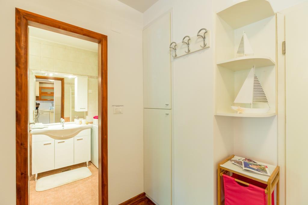 Leona & Borna'S Central Lapad Suites Ragusa Esterno foto