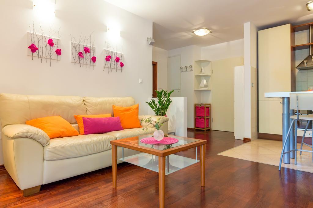 Leona & Borna'S Central Lapad Suites Ragusa Esterno foto