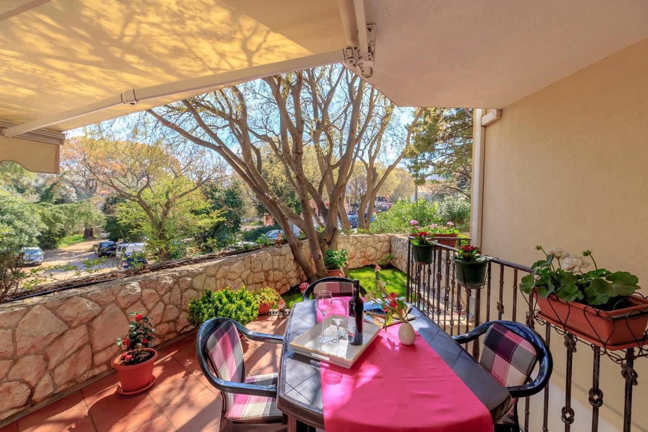Leona & Borna'S Central Lapad Suites Ragusa Esterno foto