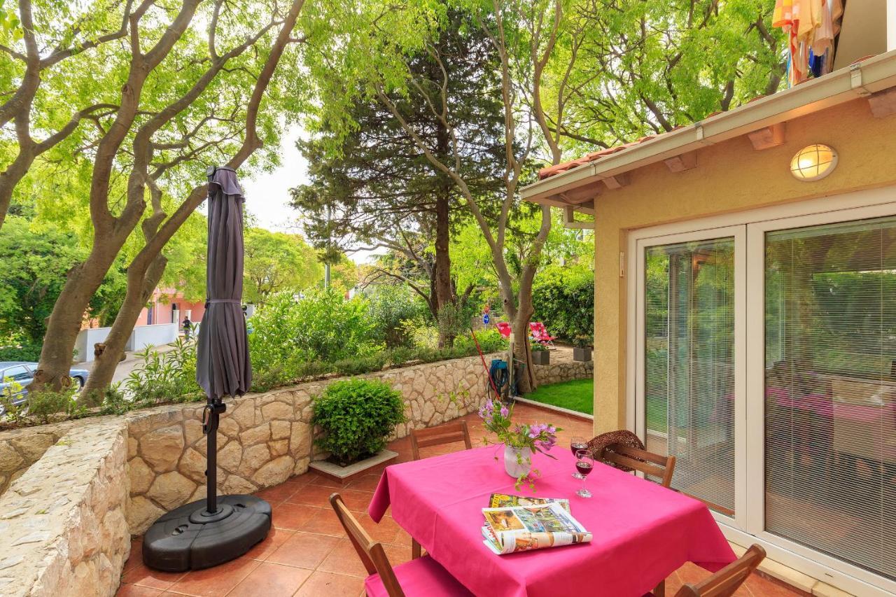 Leona & Borna'S Central Lapad Suites Ragusa Esterno foto