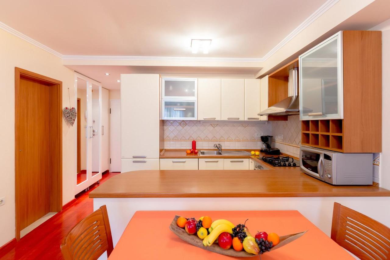 Leona & Borna'S Central Lapad Suites Ragusa Esterno foto